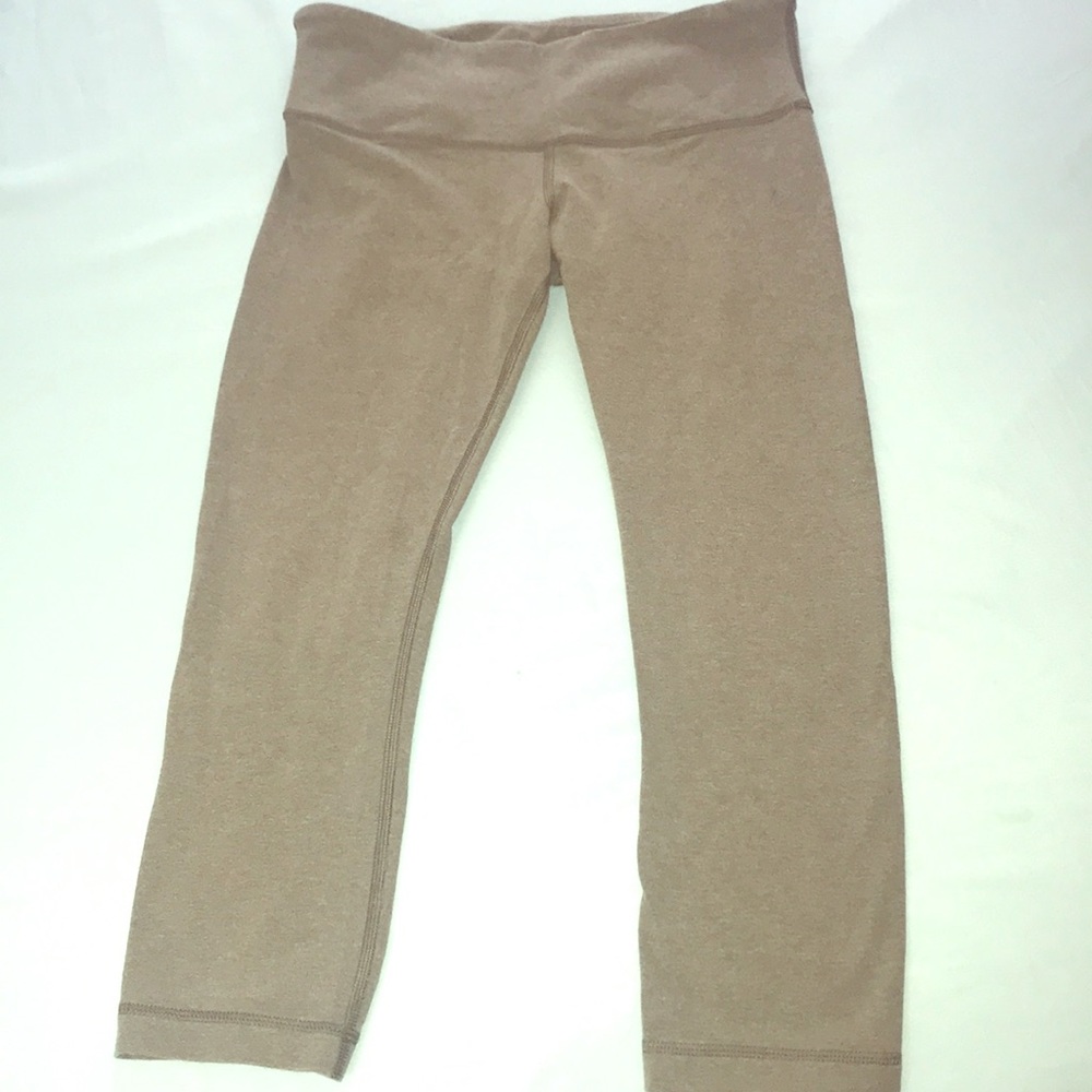 Lululemon wunder under size 8
